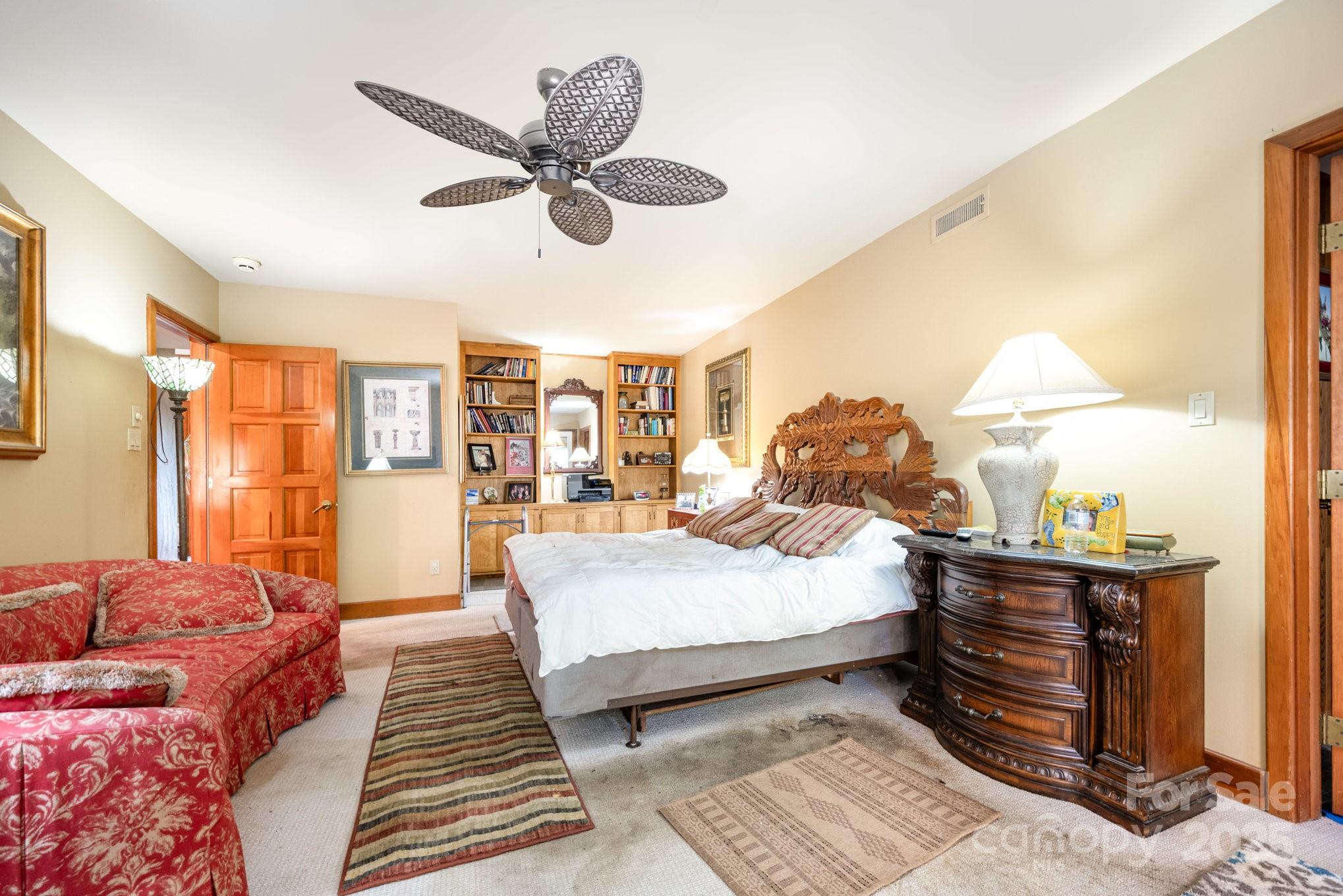 2116 8th Street Drive Property Photo 23