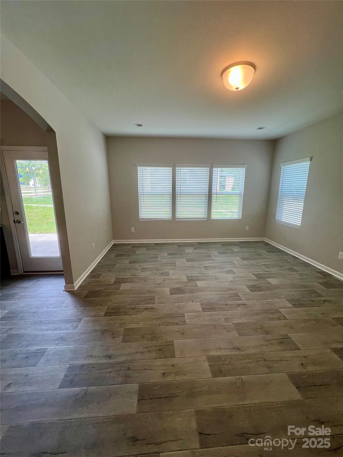 404 Brannon Meadows Drive Property Photo 4