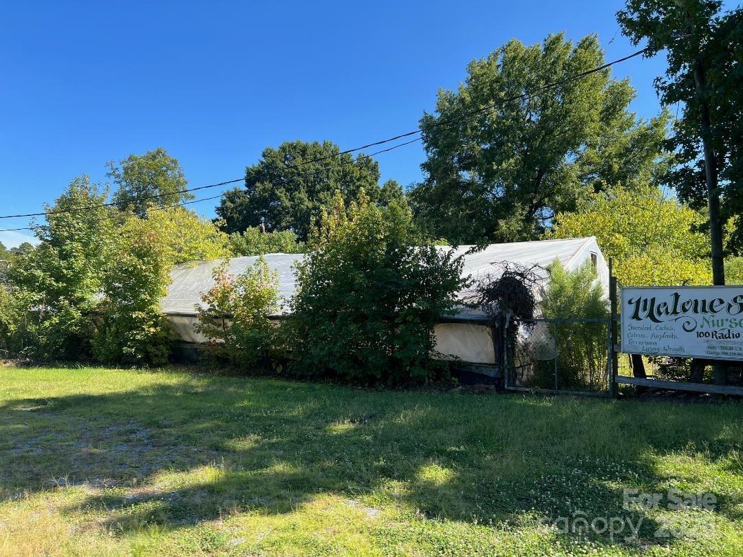 1836 Oakdale Road 1 & 2 Property Photo 6