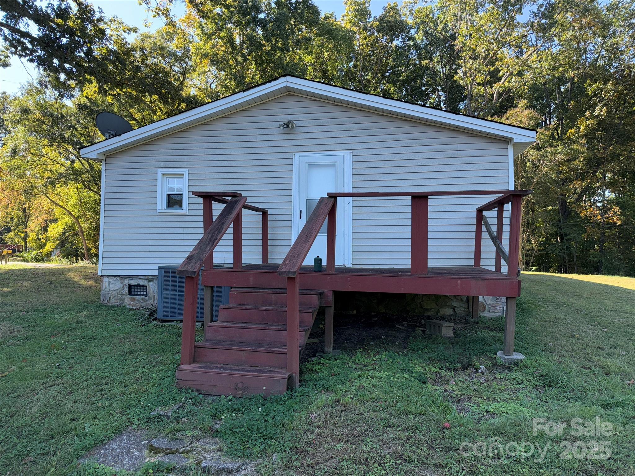 602 Green Chapman Road Property Photo 9