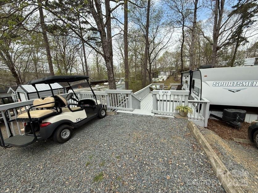 122 Oak Street 371 Property Photo 10