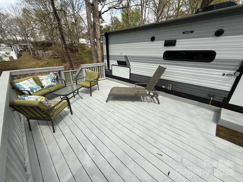 122 Oak Street 371 Property Photo 11