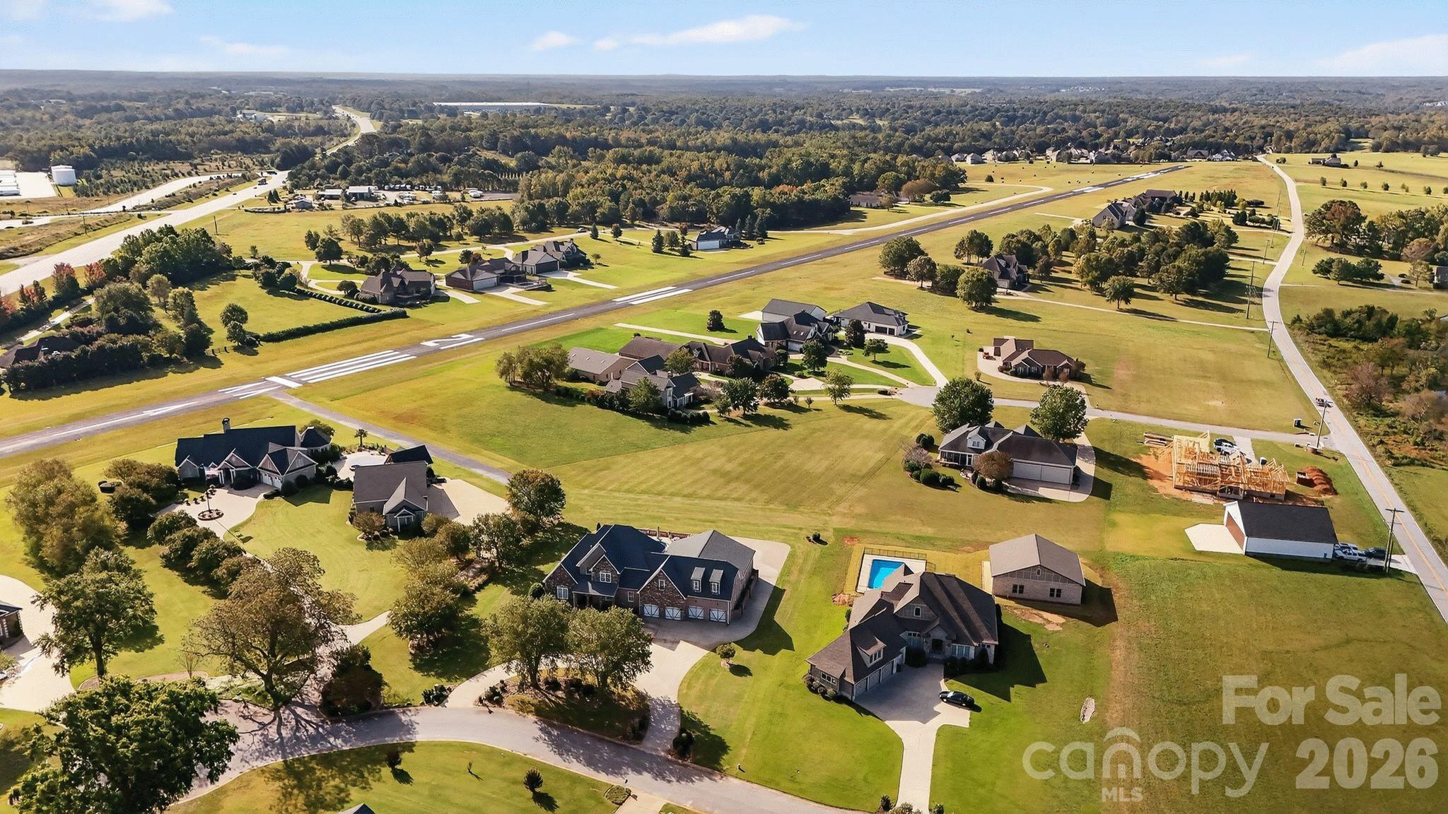 1004 Brockman Road Property Photo 4