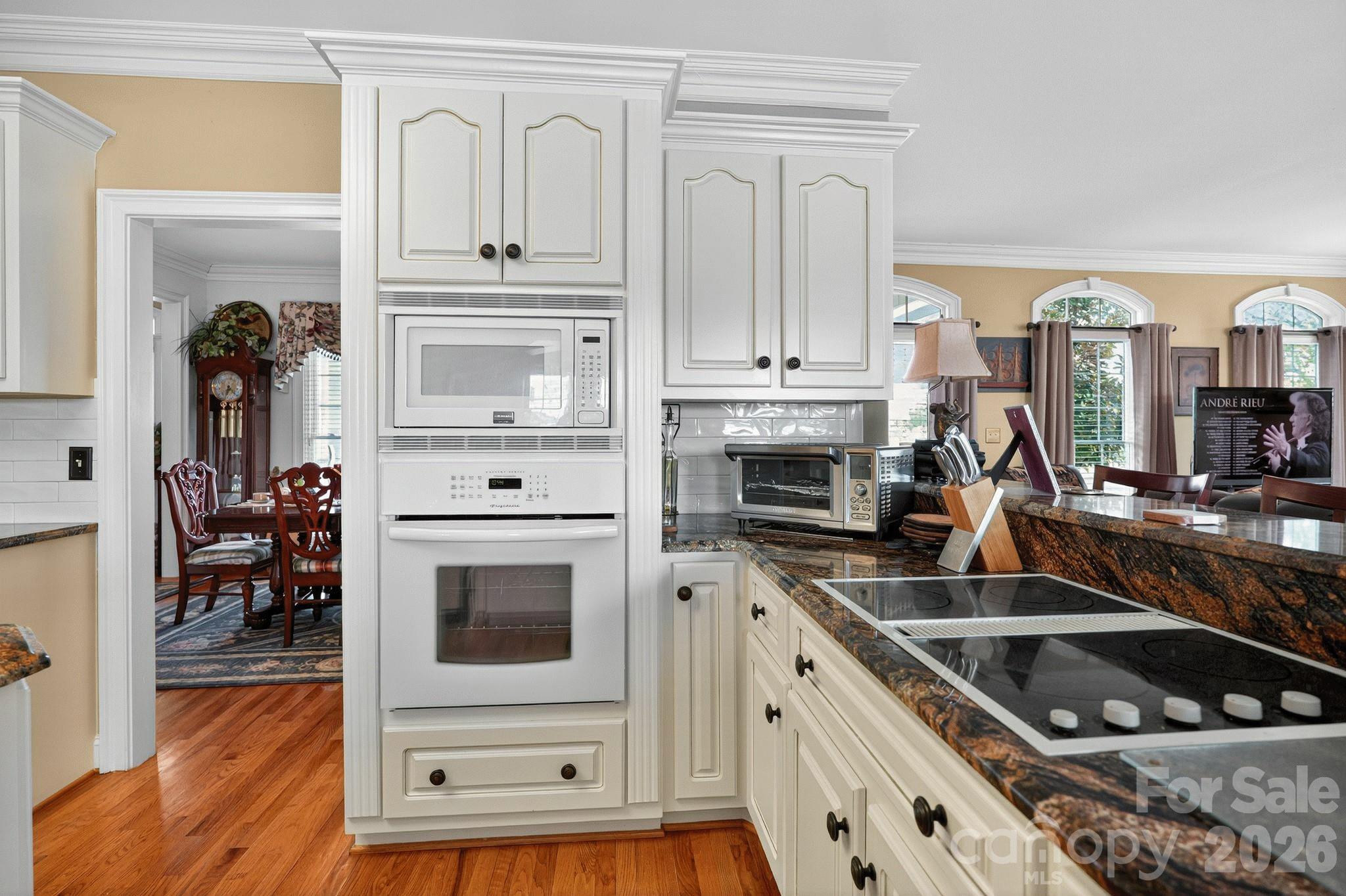 1004 Brockman Road Property Photo 6