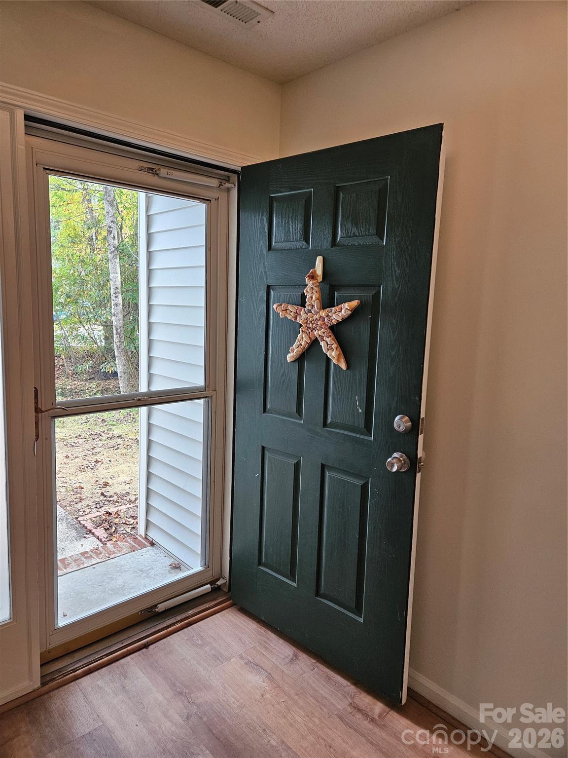 396 Glensprings Drive Property Photo 2