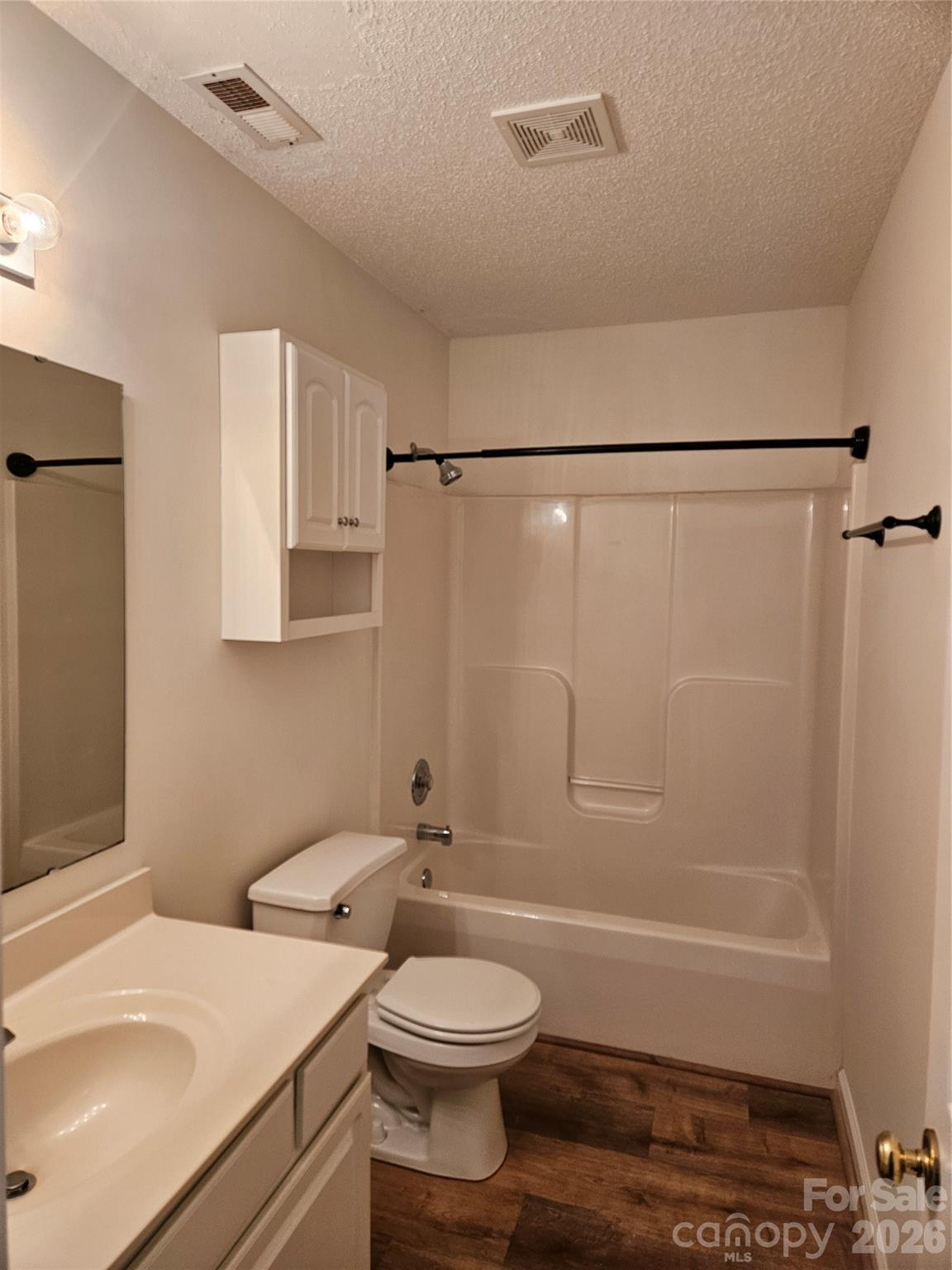 396 Glensprings Drive Property Photo 23