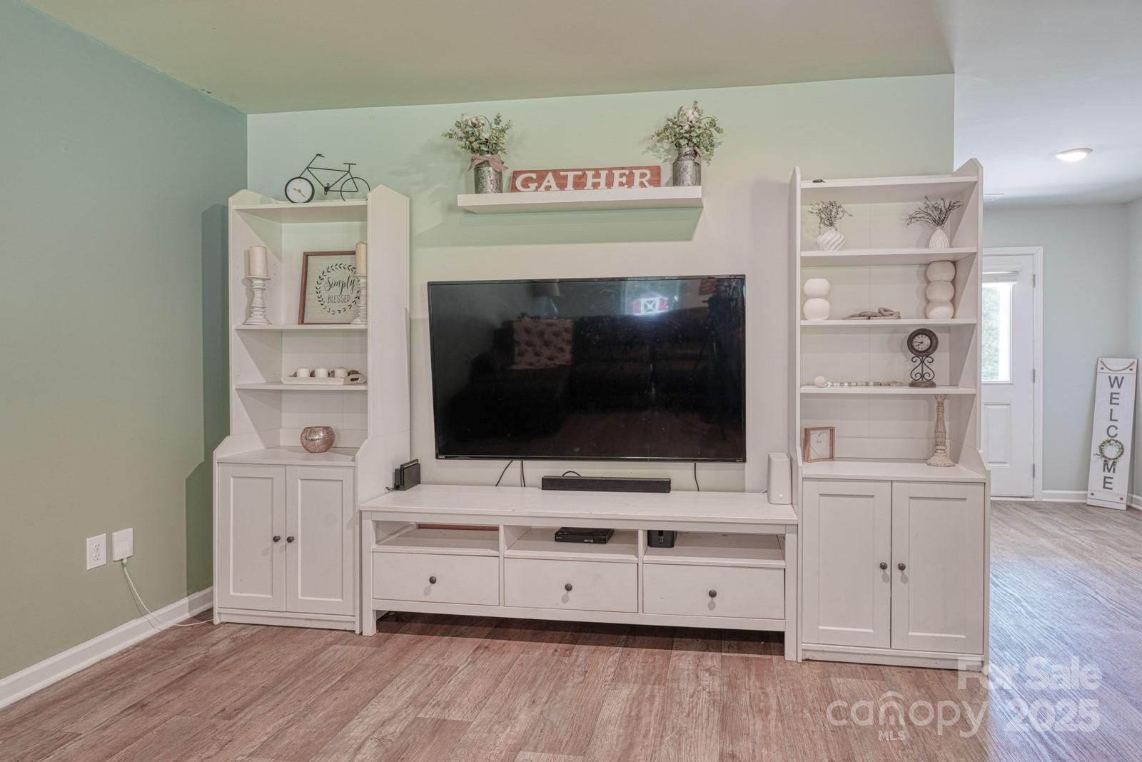 1281 Twin Bridge Road Property Photo 6