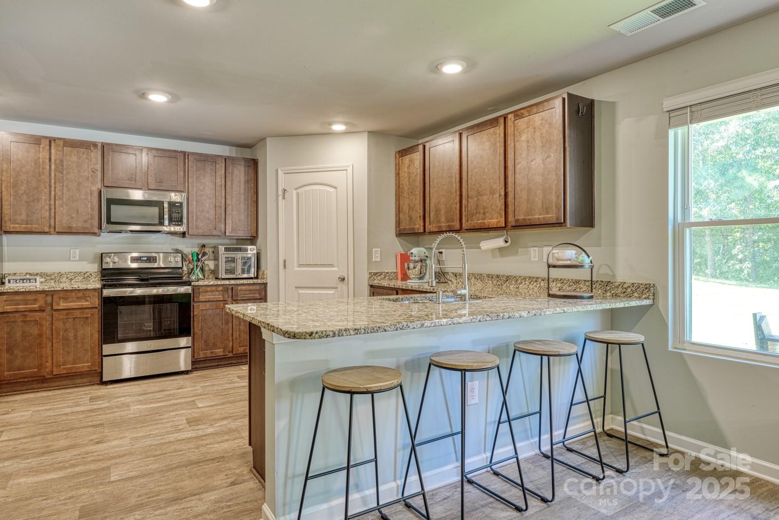 1281 Twin Bridge Road Property Photo 11