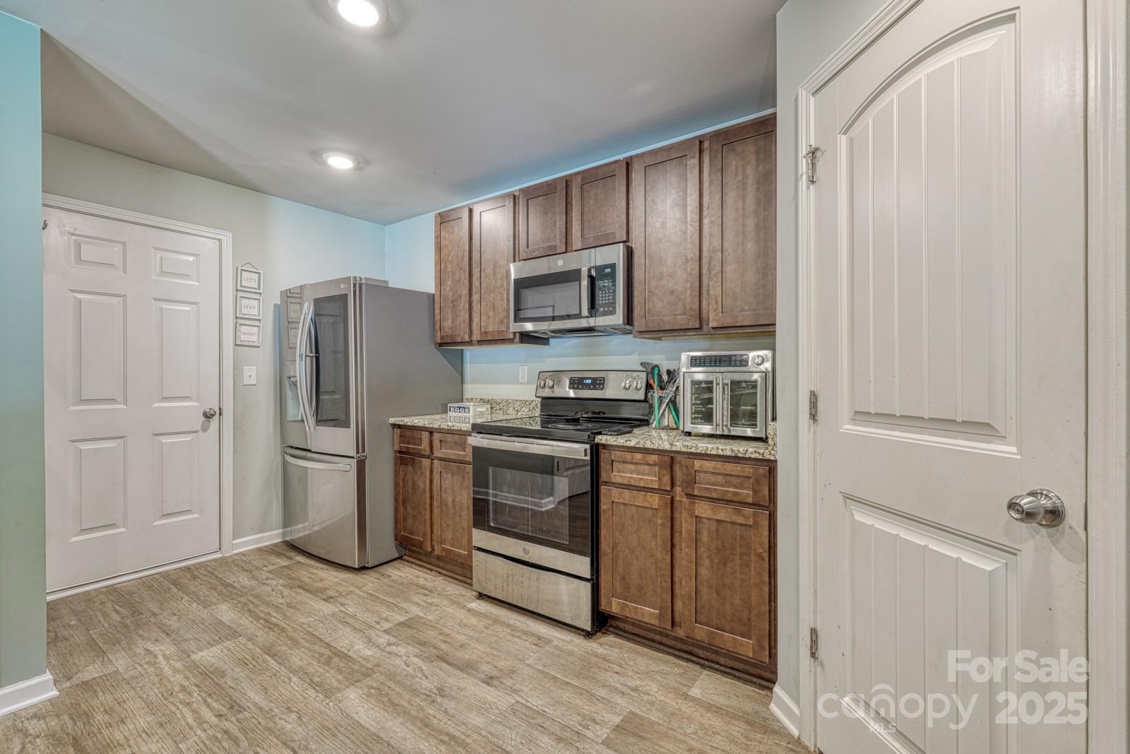 1281 Twin Bridge Road Property Photo 13