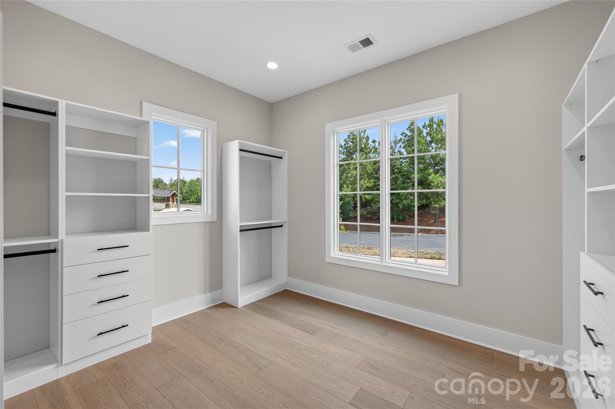 303 River Birch Lane Property Photo 14