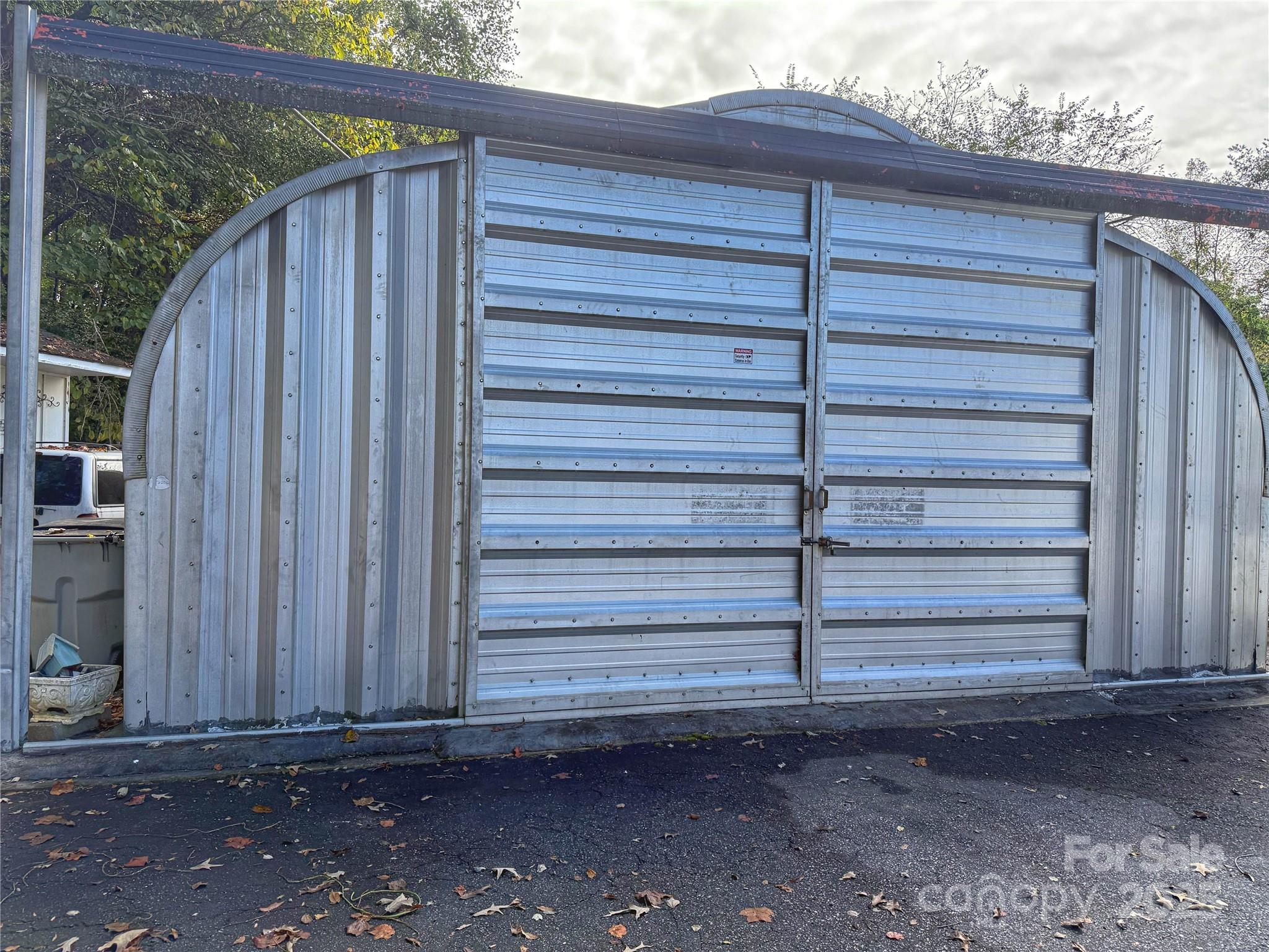 505 Nw Charles Place Property Photo 7