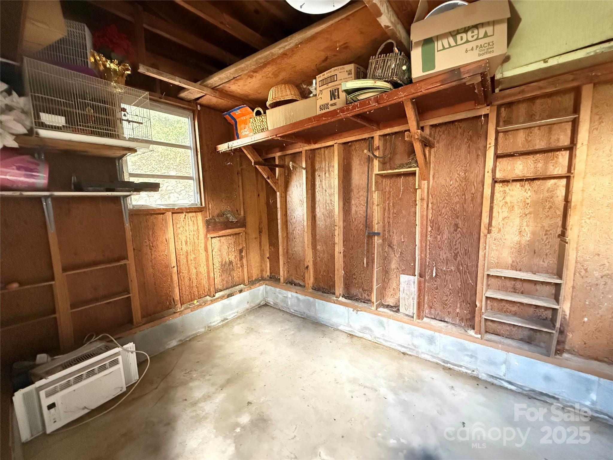 505 Nw Charles Place Property Photo 8