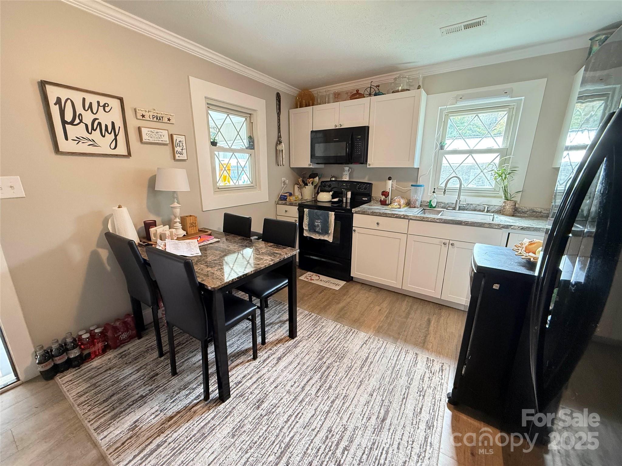 505 Nw Charles Place Property Photo 16