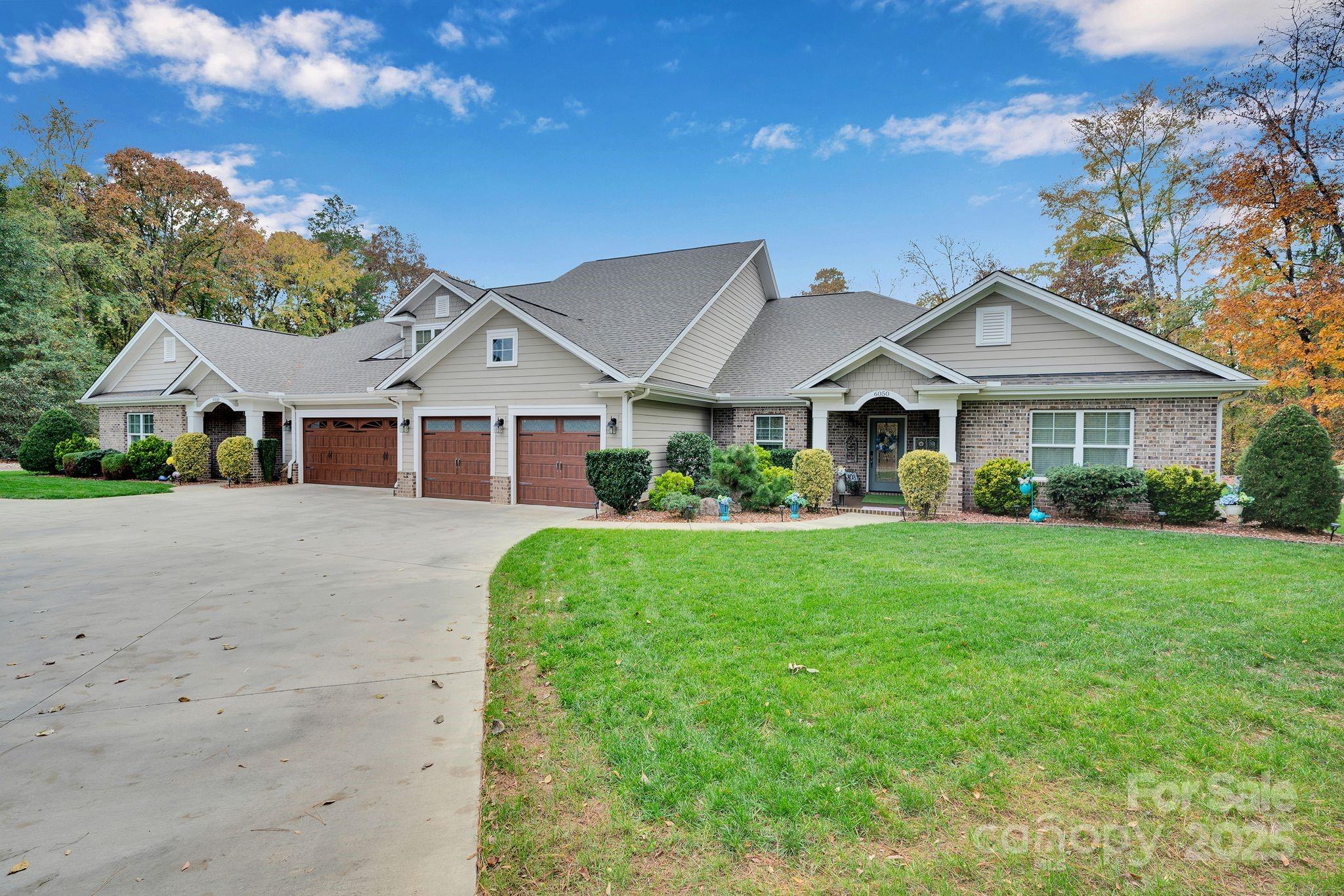 6050 Roberta Road Property Photo 2