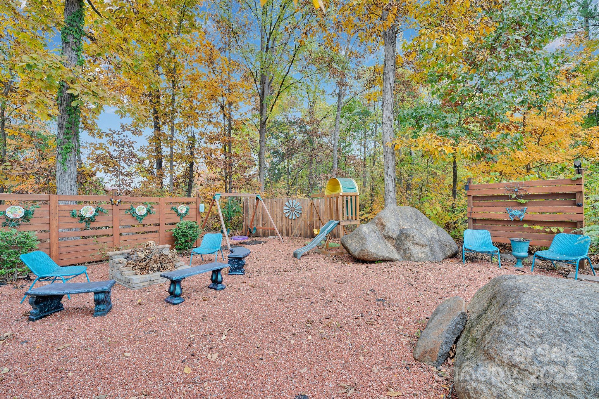 6050 Roberta Road Property Photo 10