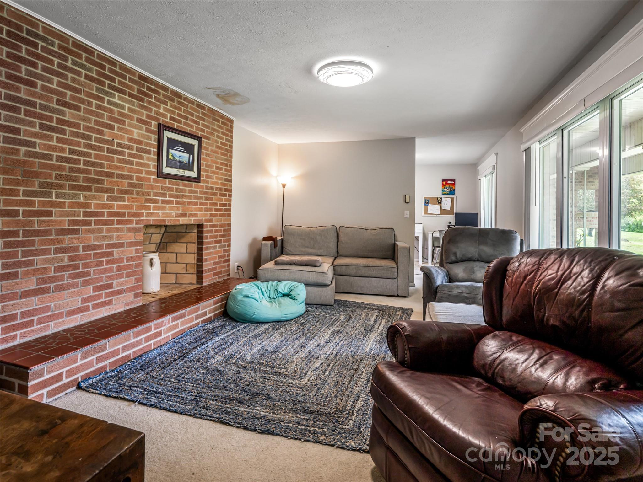 71 Happy Valley Drive Property Photo 8