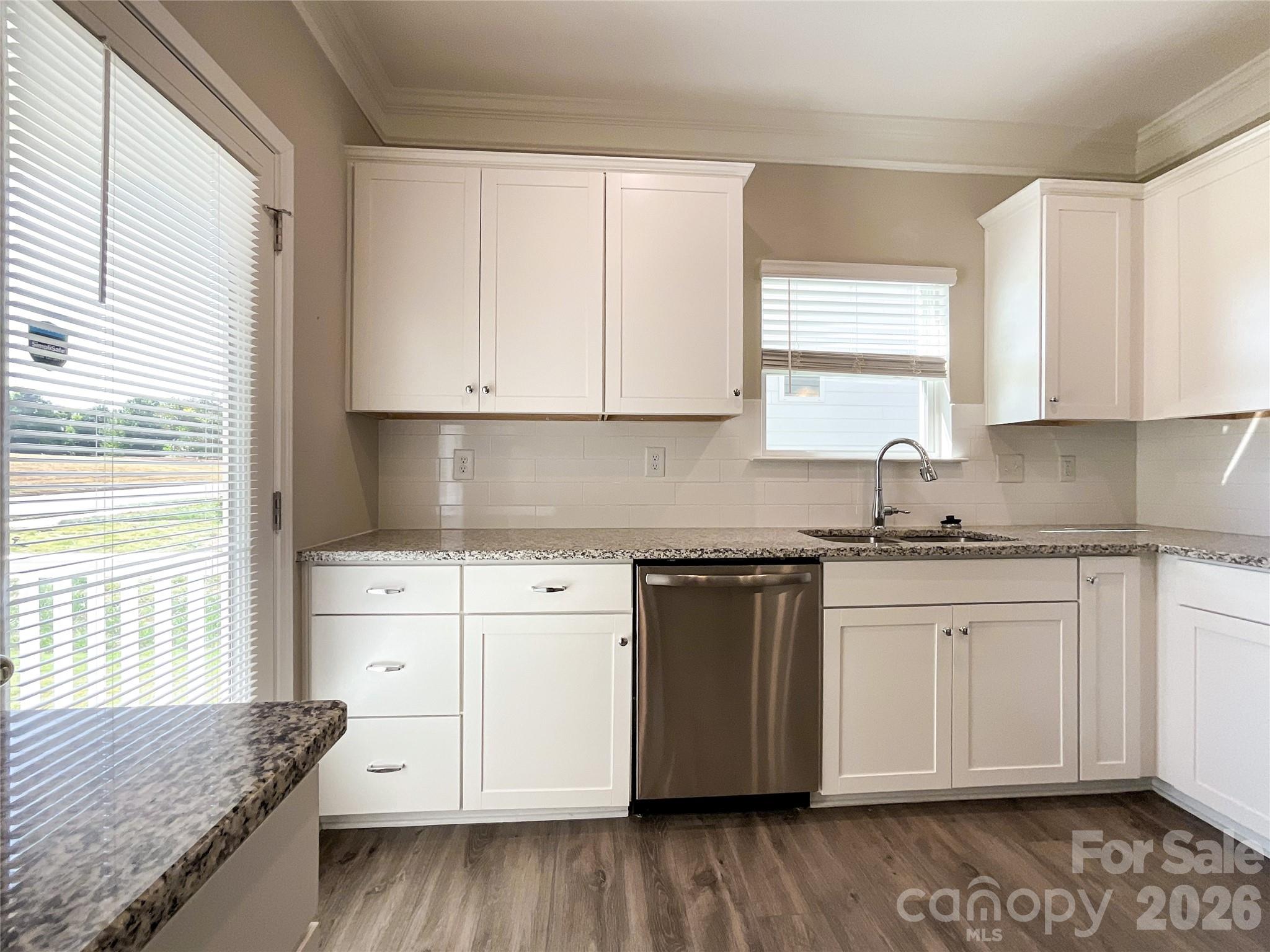 417 Kiser Lane Property Photo 9