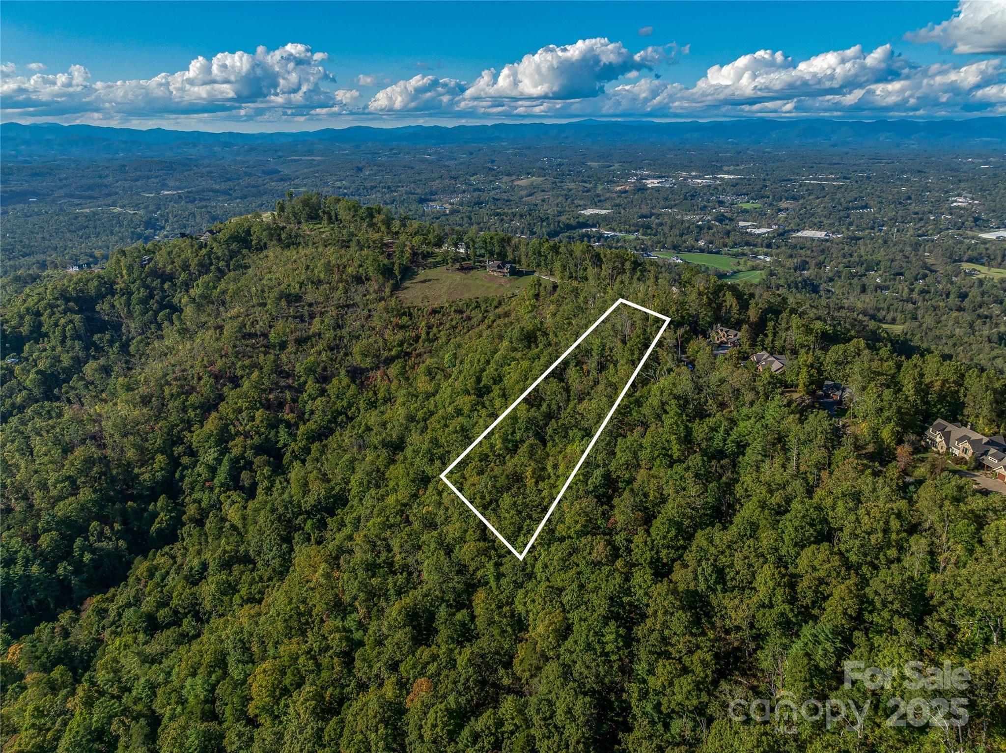 273 Serenity Ridge Trail 36 Property Photo 6
