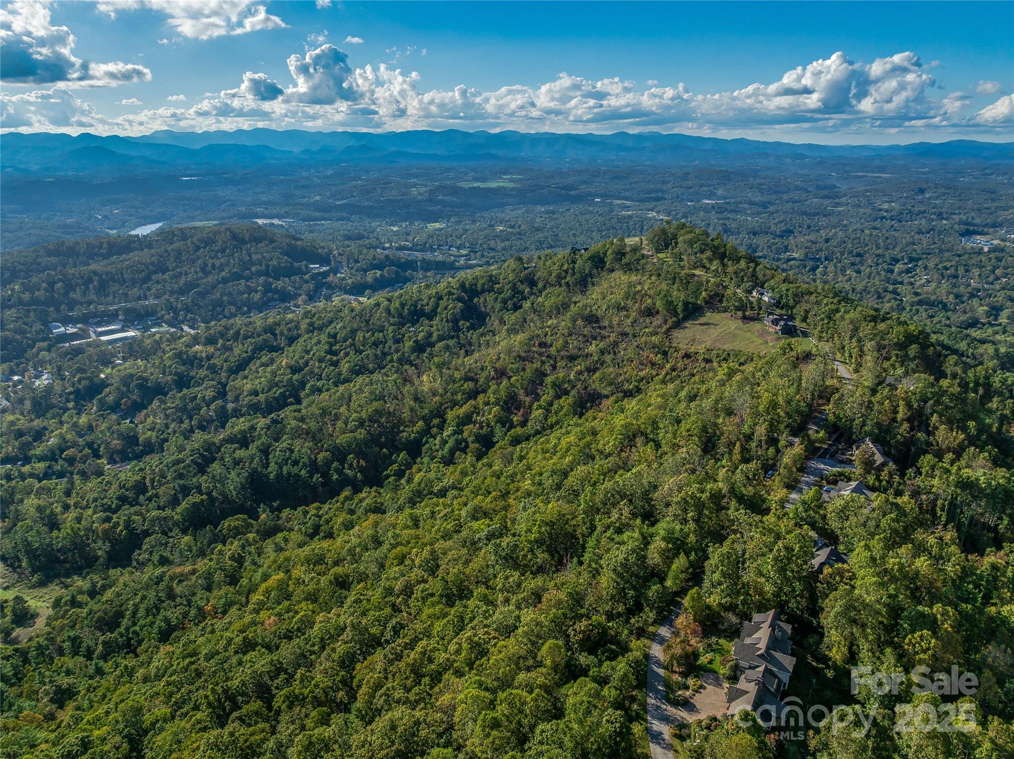 273 Serenity Ridge Trail 36 Property Photo 16