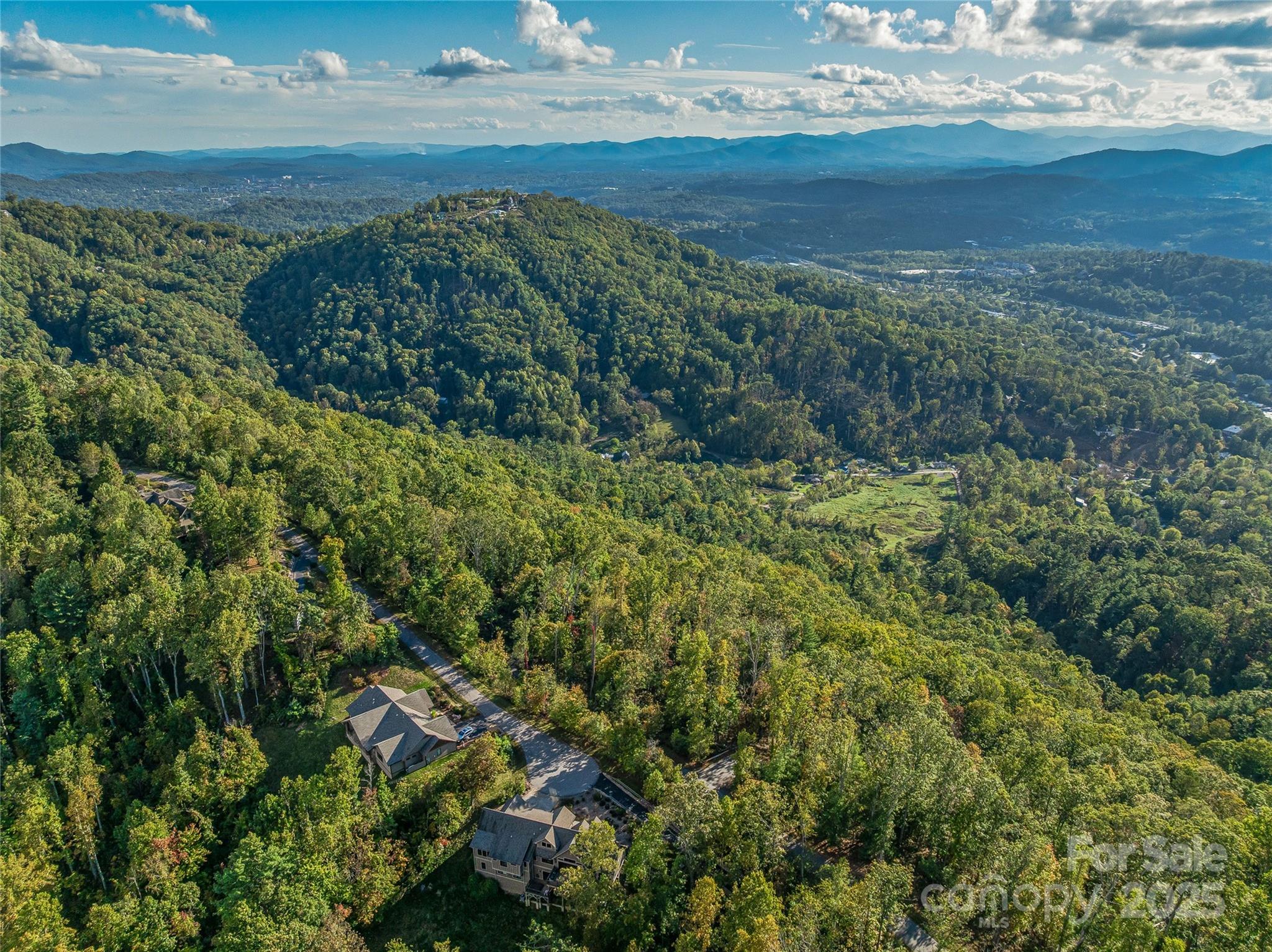 273 Serenity Ridge Trail 36 Property Photo 18