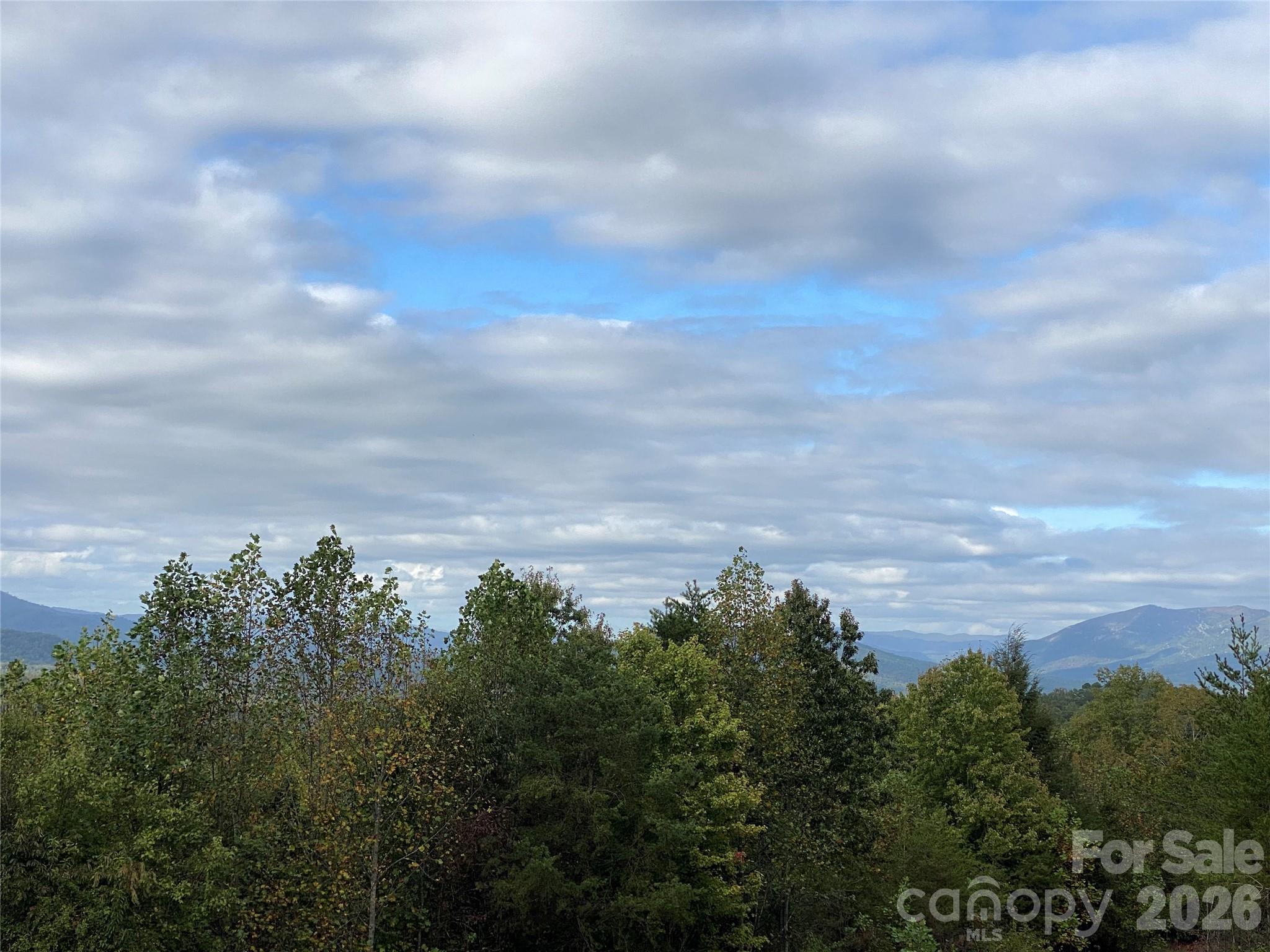 860 Redwood Drive Property Photo 1
