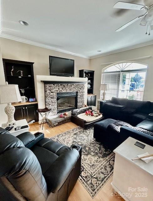 2562 Dellwood Road Property Photo 3