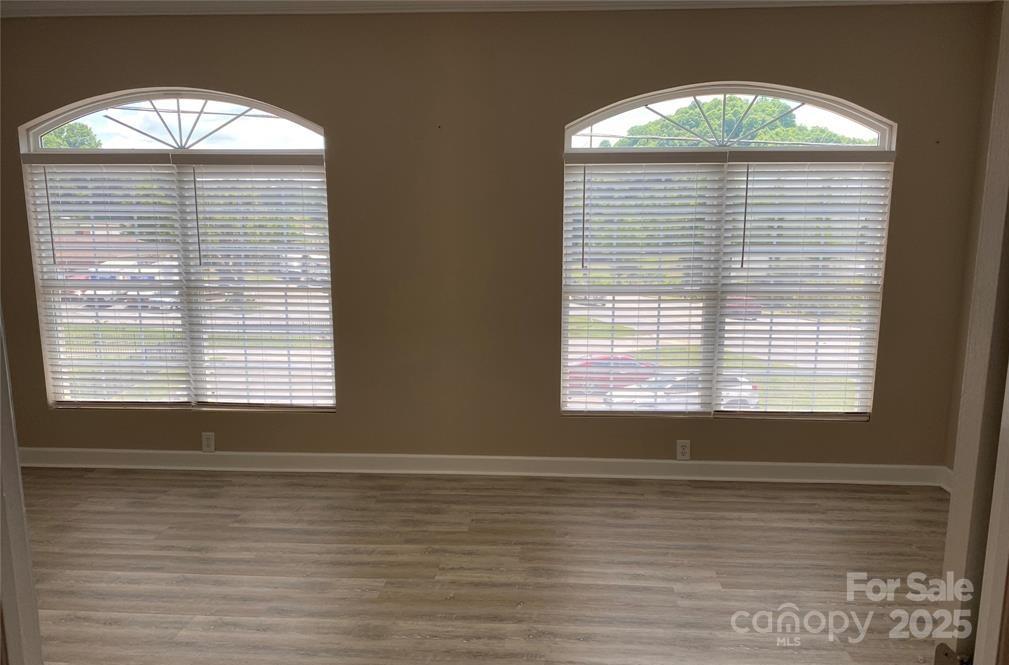 2562 Dellwood Road Property Photo 11