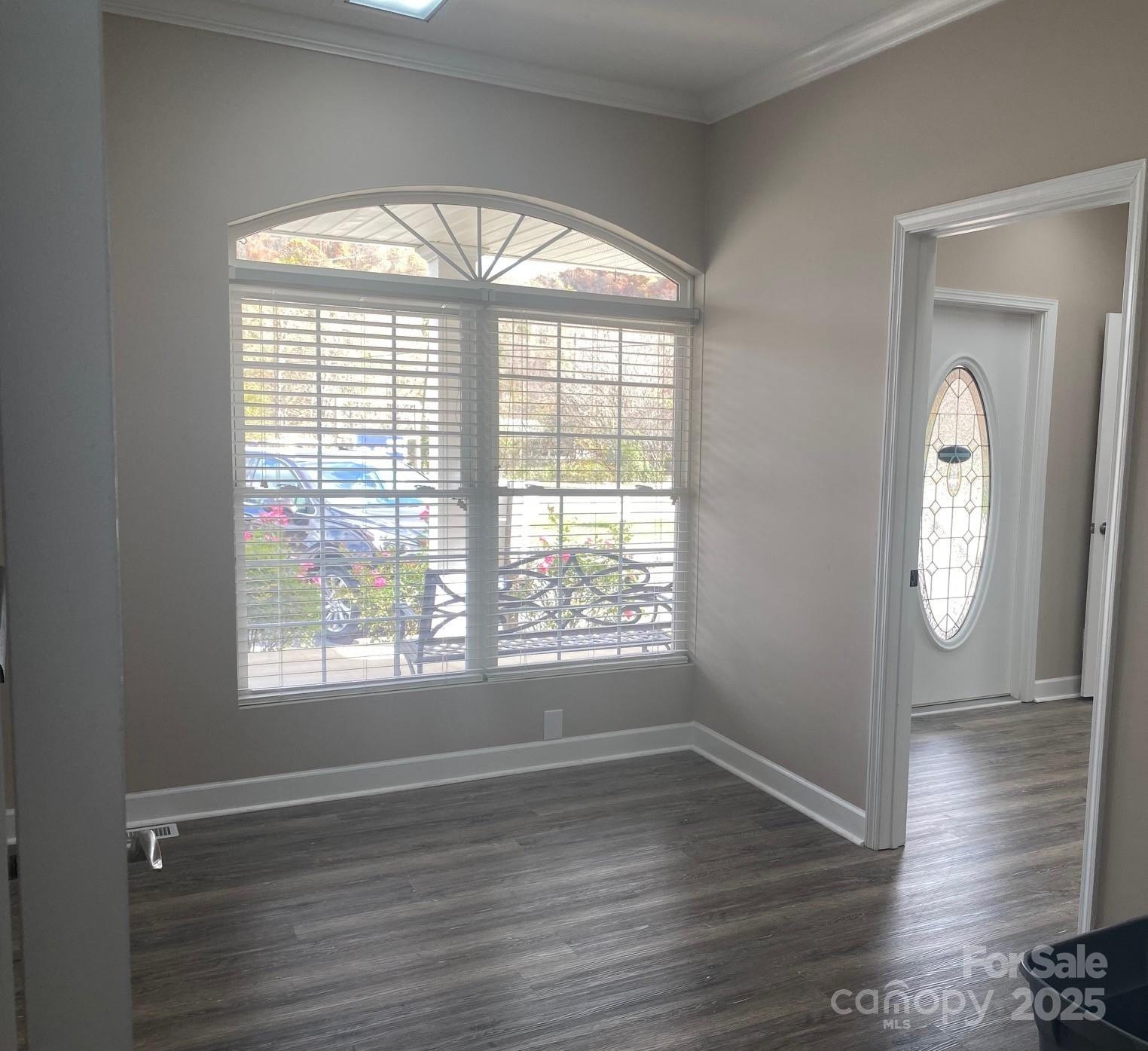 2562 Dellwood Road Property Photo 17