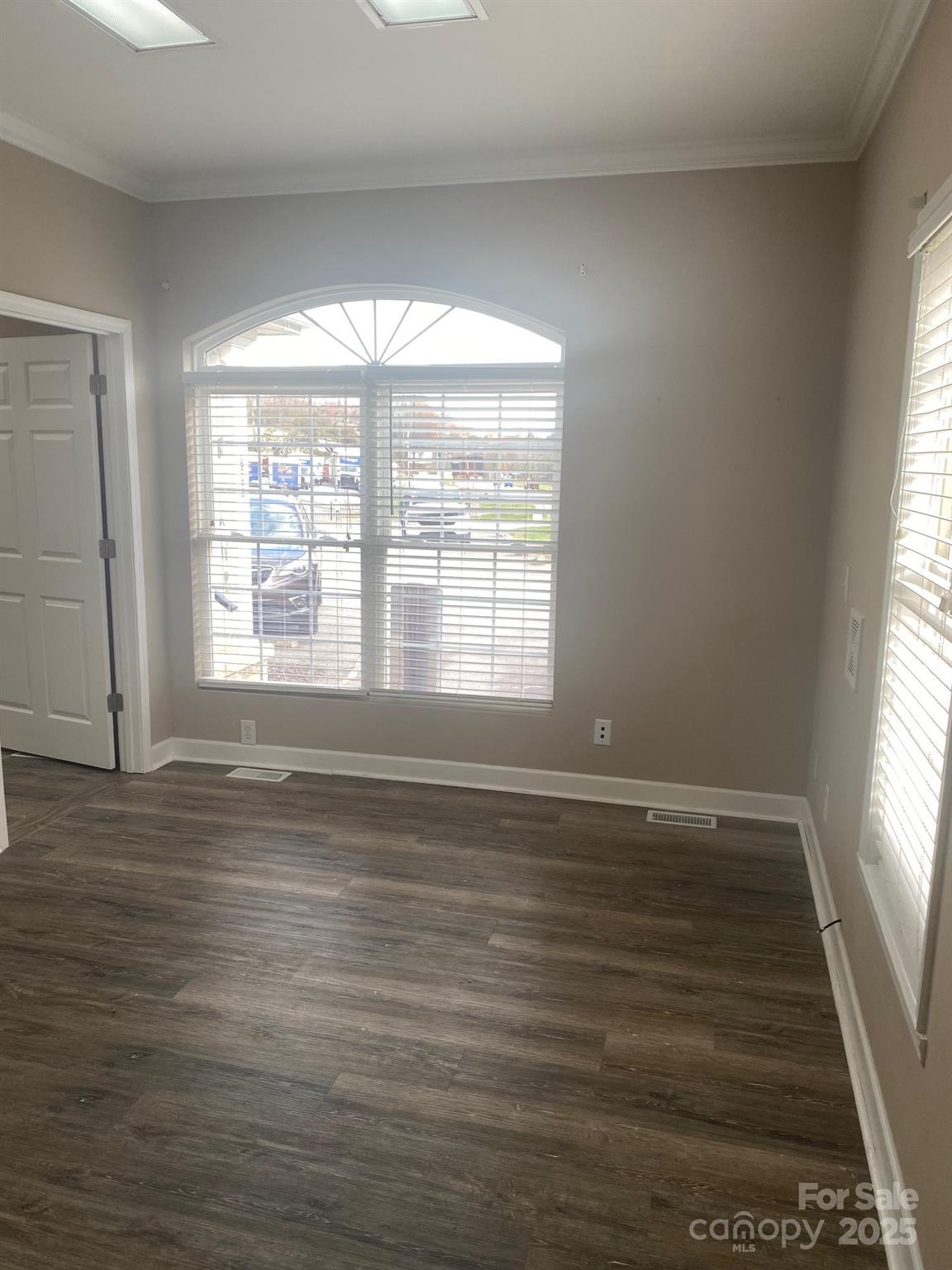 2562 Dellwood Road Property Photo 18