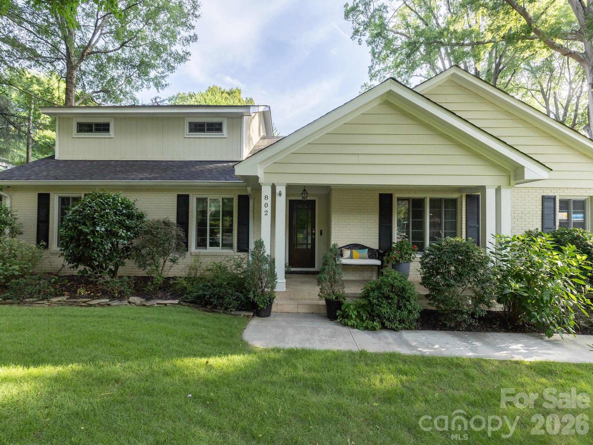 802 E Franklin Street Property Photo 18