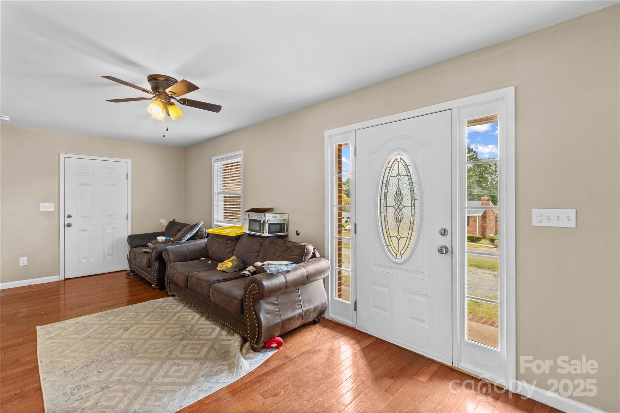 106 Emlee Street Property Photo 4