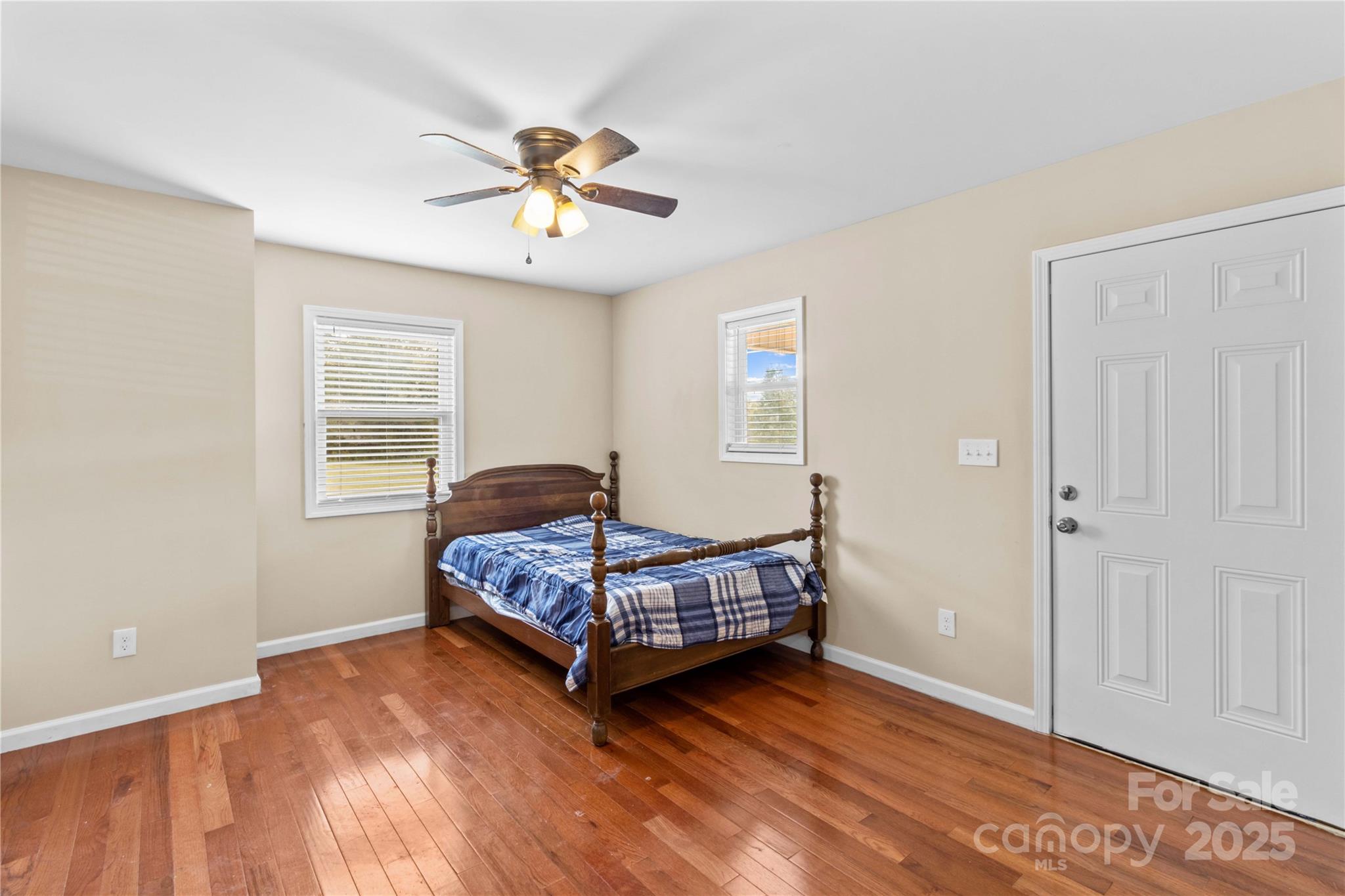 106 Emlee Street Property Photo 25