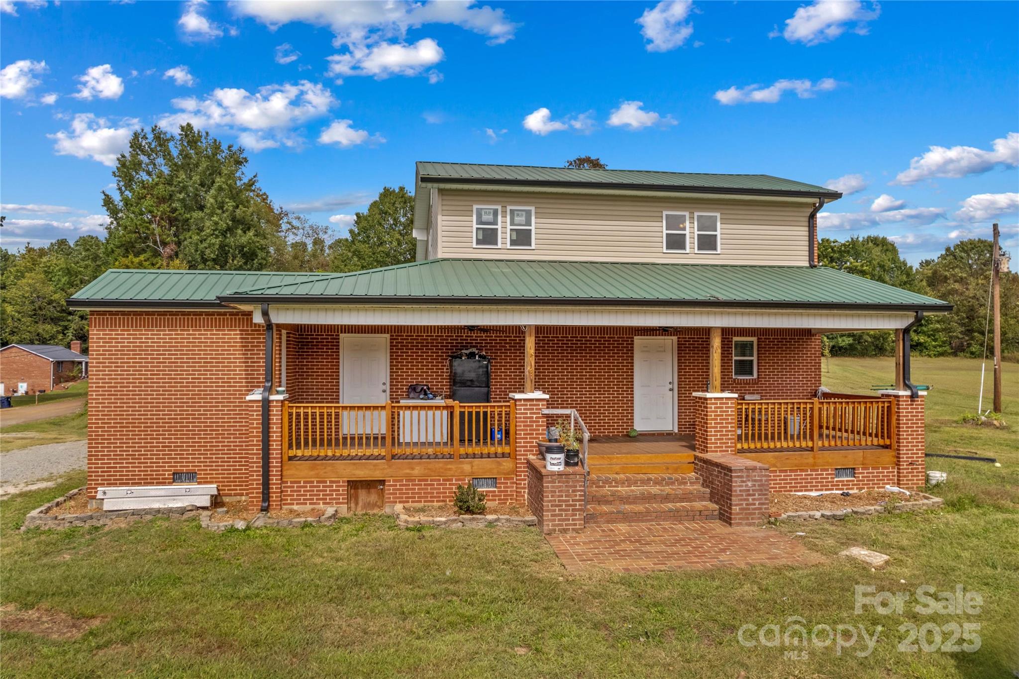 106 Emlee Street Property Photo 32