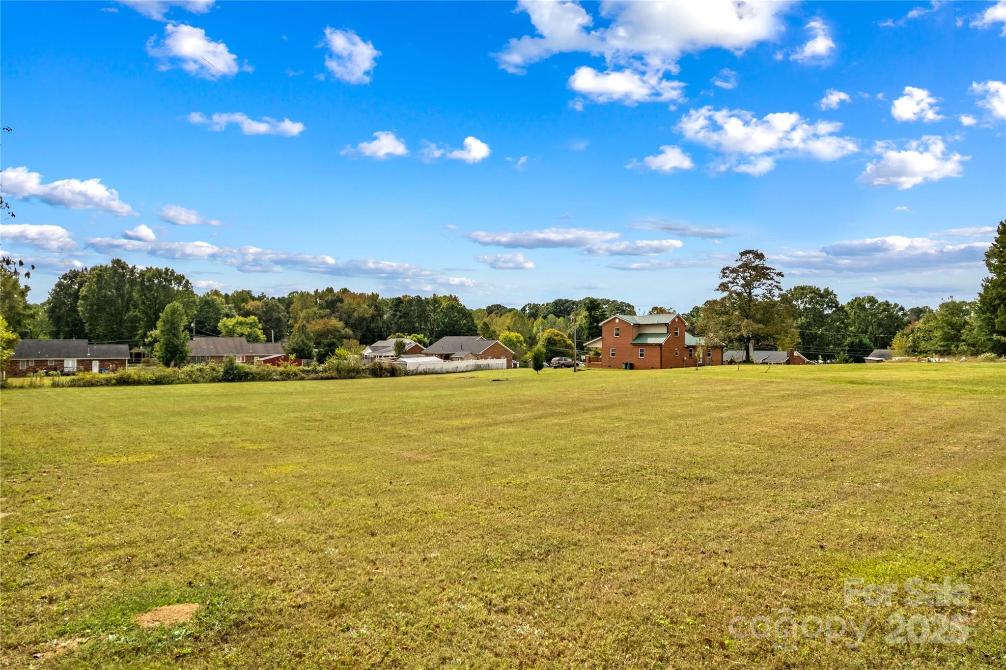 106 Emlee Street Property Photo 35
