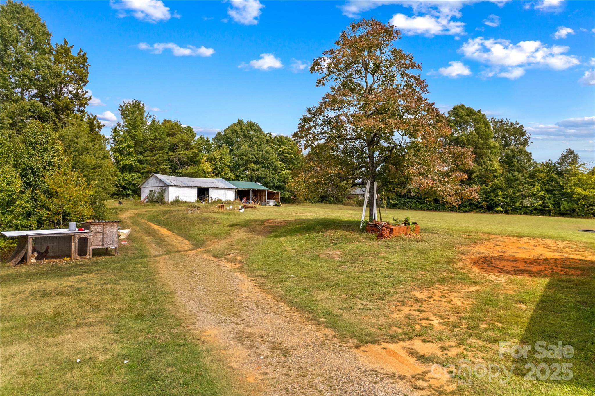 106 Emlee Street Property Photo 38
