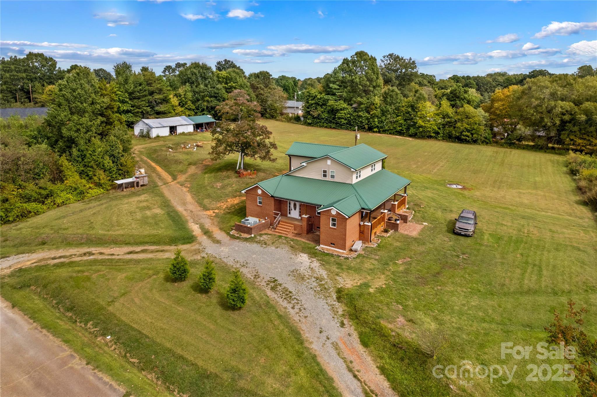 106 Emlee Street Property Photo 42