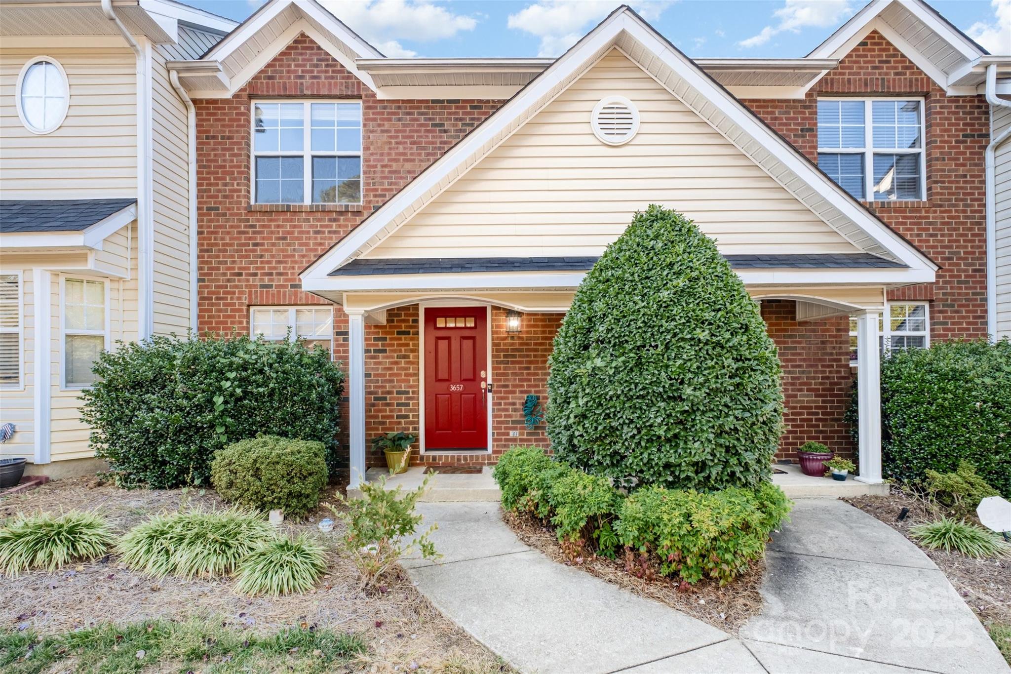 3657 Melrose Cottage Drive Property Photo 1