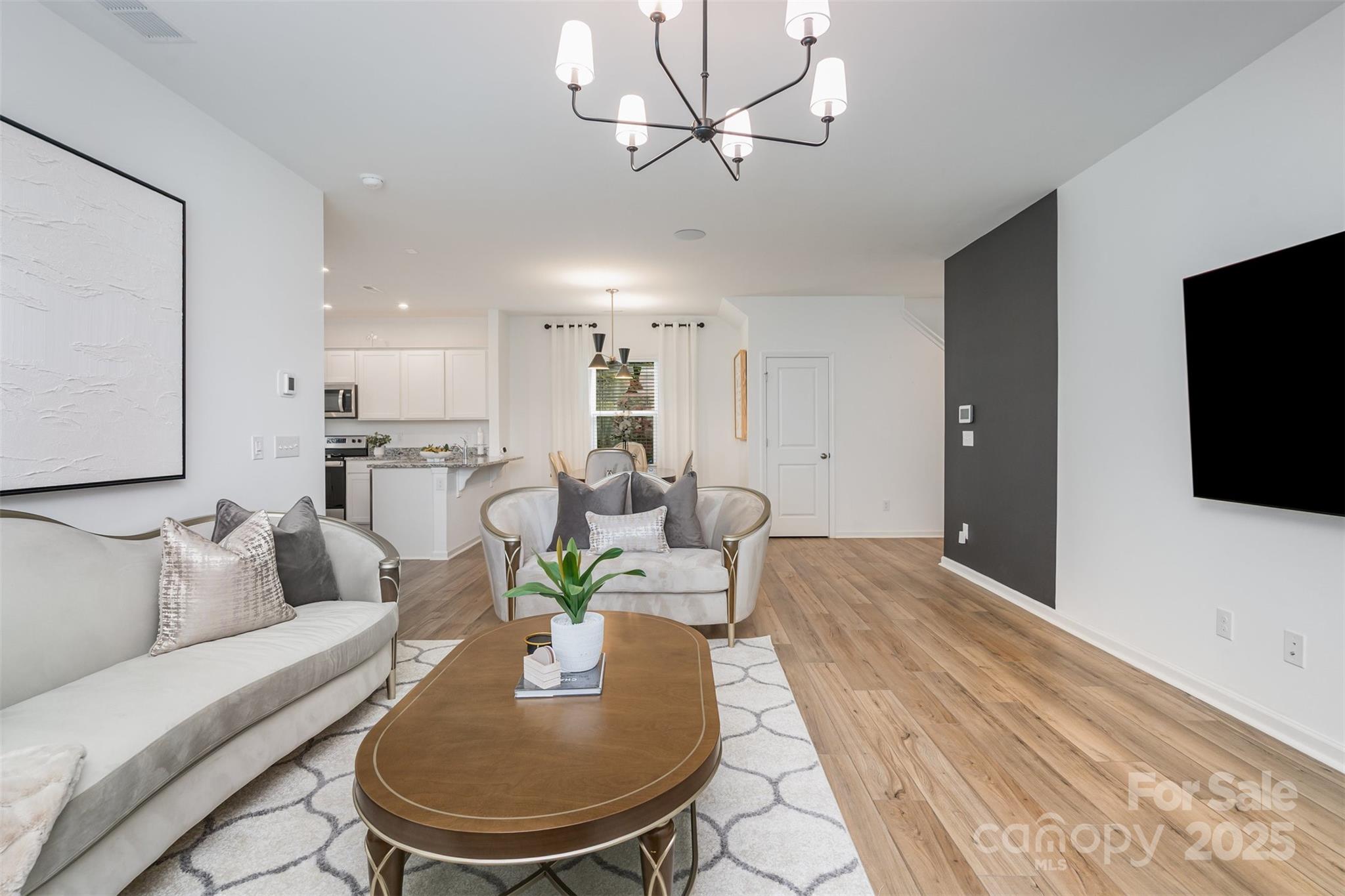 10002 Travis Floyd Lane Property Photo 2