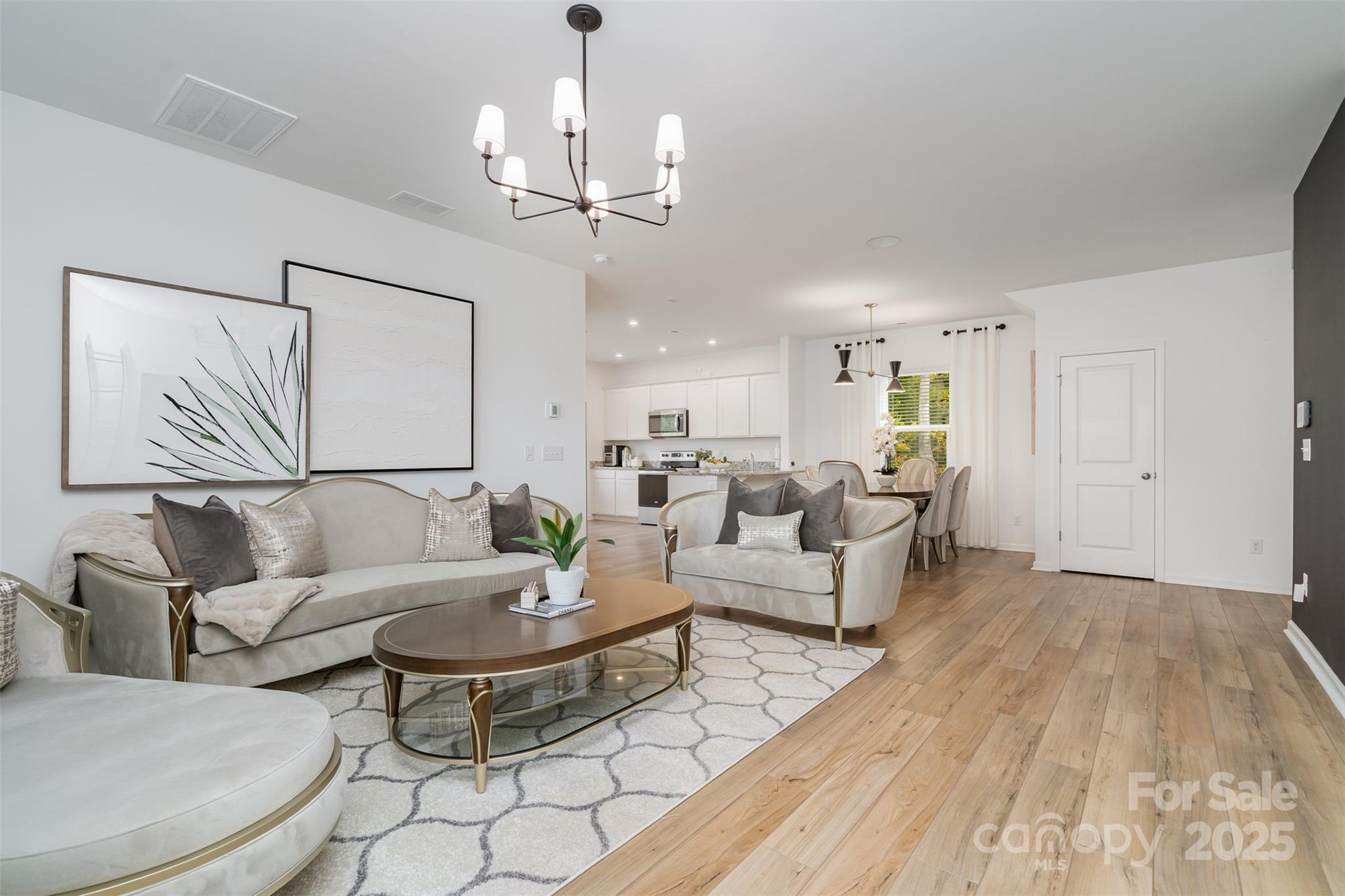 10002 Travis Floyd Lane Property Photo 3