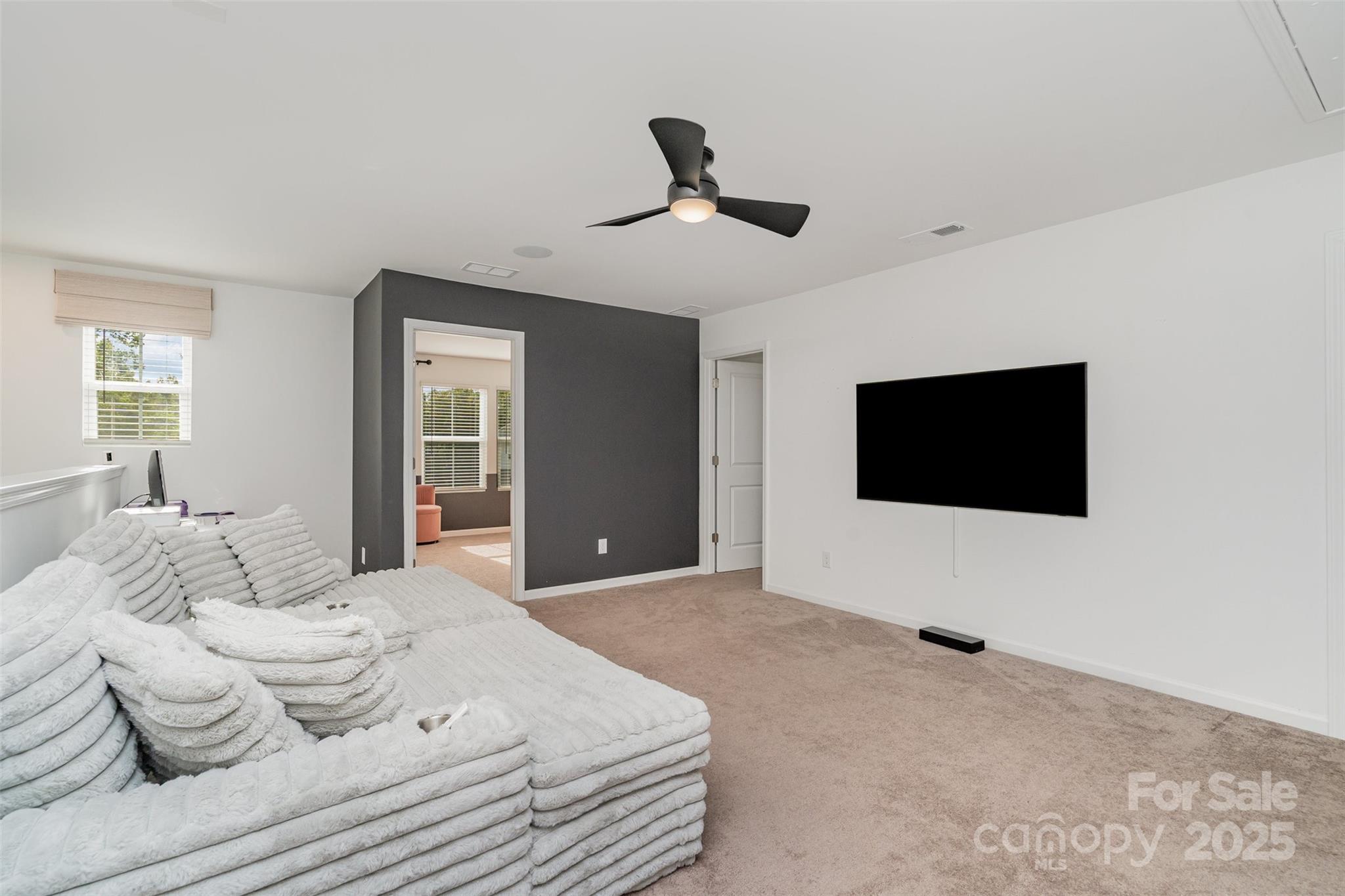 10002 Travis Floyd Lane Property Photo 28