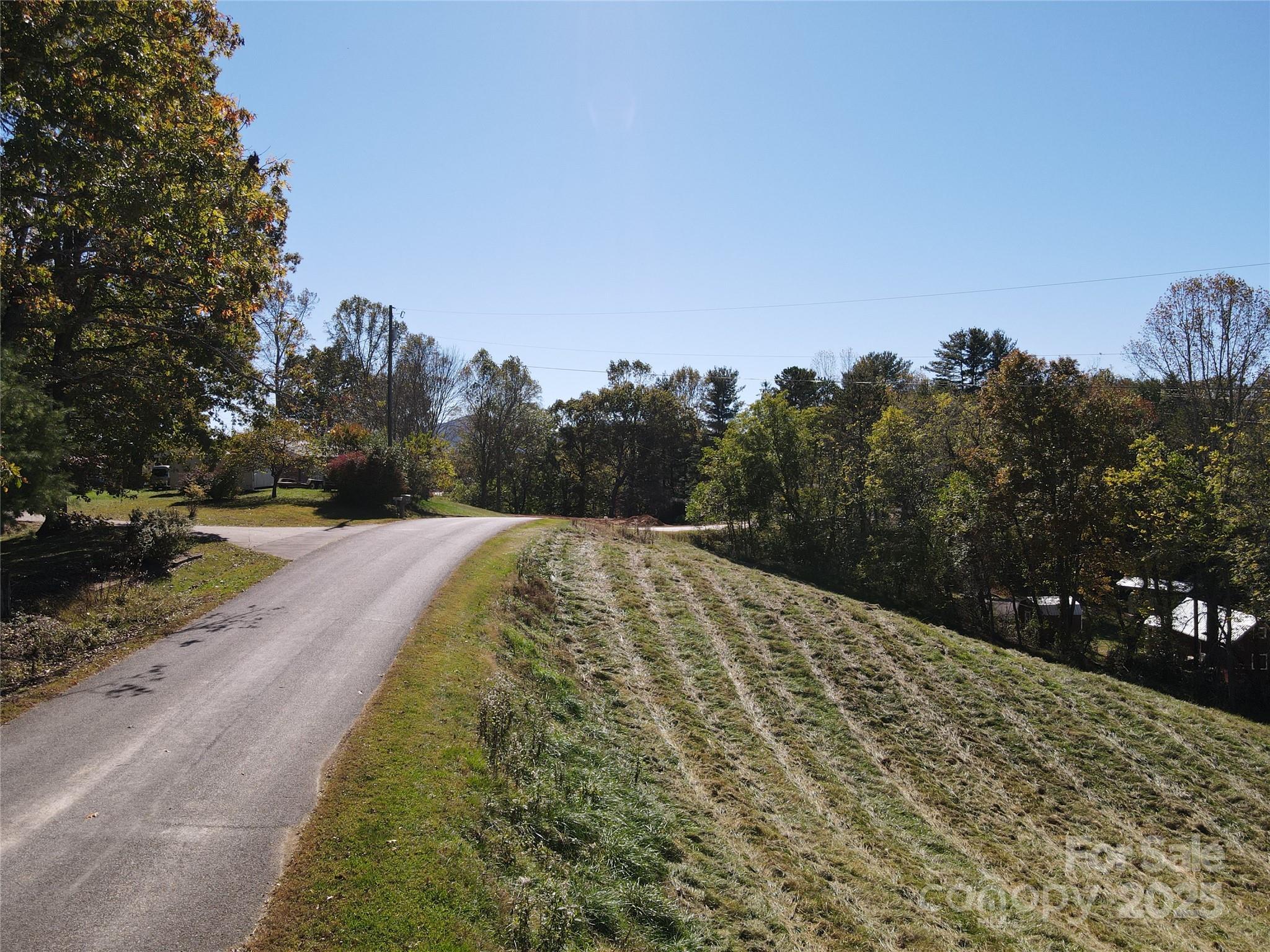 215 Old Macedonia Road Property Photo 6