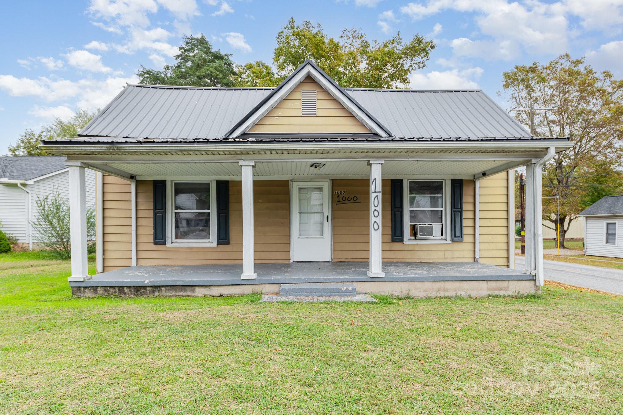 1209 3rd Street Property Photo 1