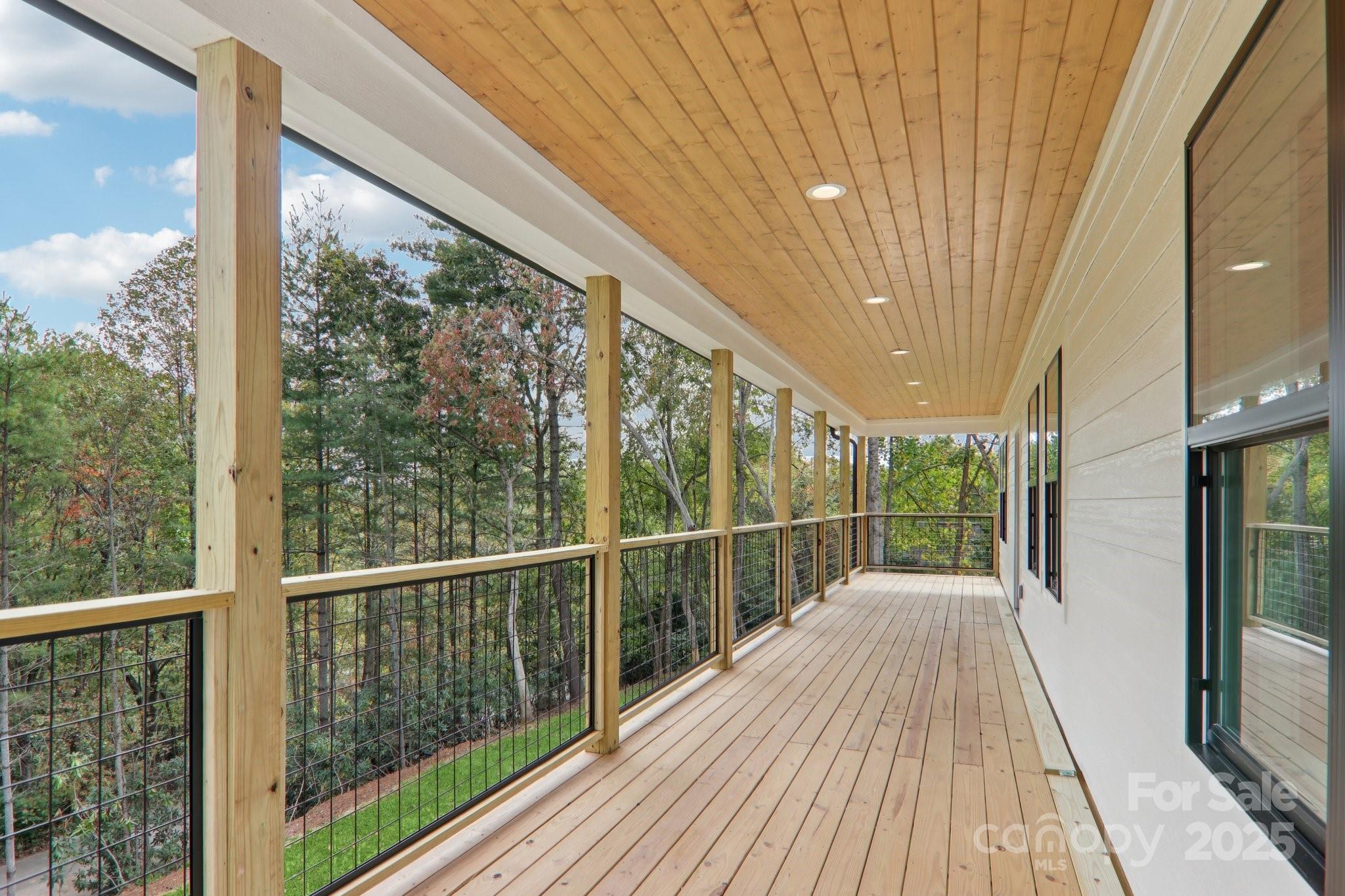 271 Greenstone Lane Property Photo 6