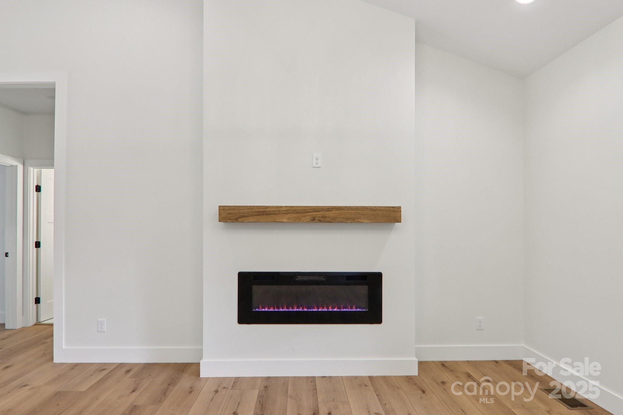 271 Greenstone Lane Property Photo 10