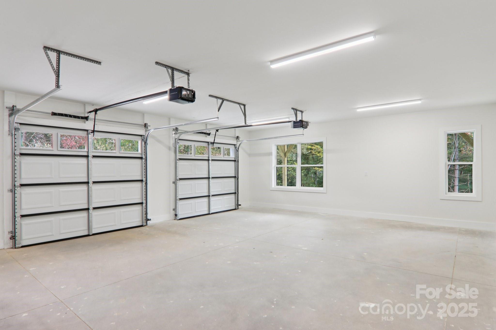 271 Greenstone Lane Property Photo 38