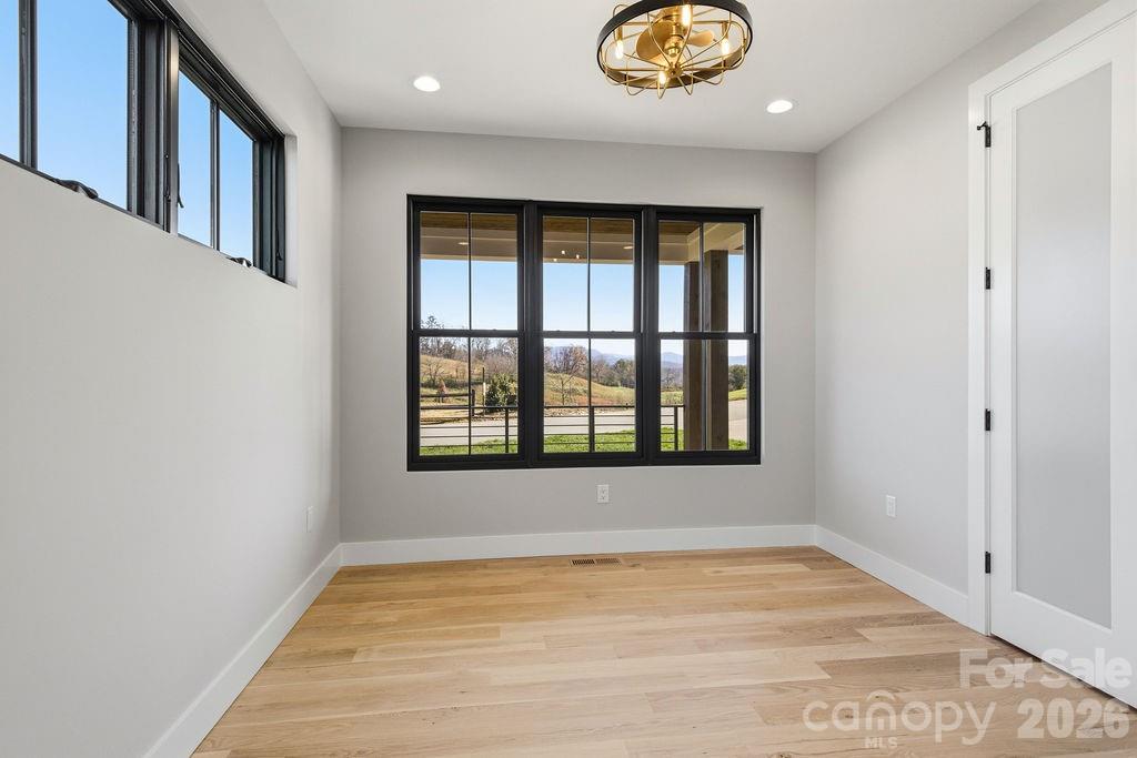 202 Westridge Farm Road 4 Property Photo 21