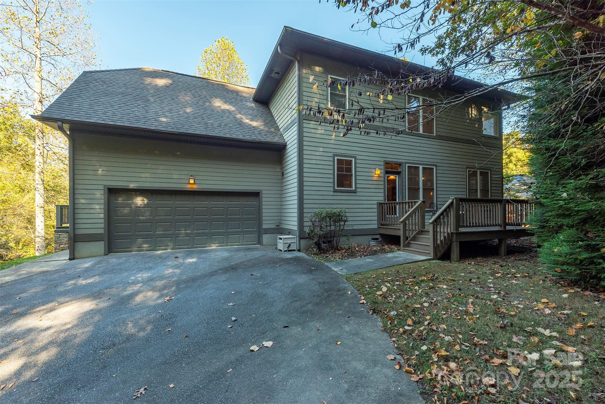 4 Yellow Owl Court Property Photo 3