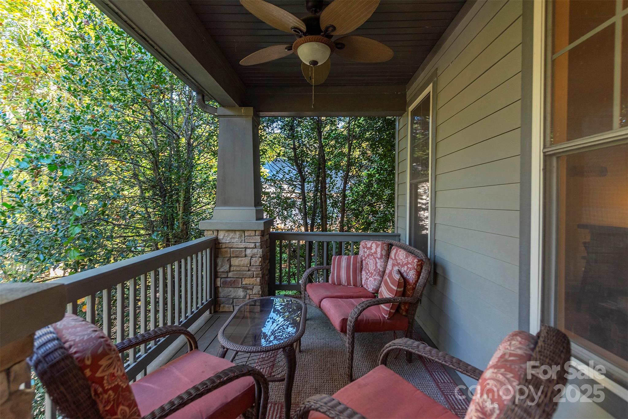 4 Yellow Owl Court Property Photo 9