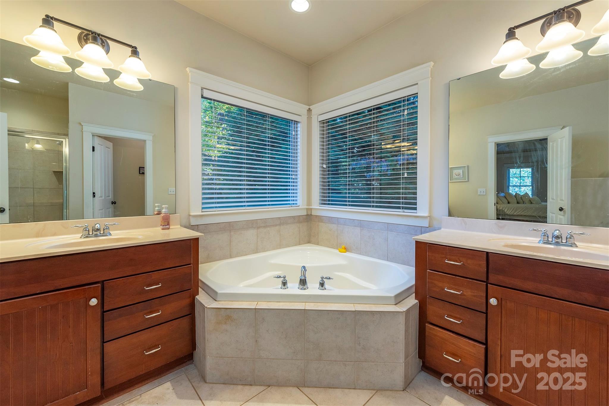 4 Yellow Owl Court Property Photo 25