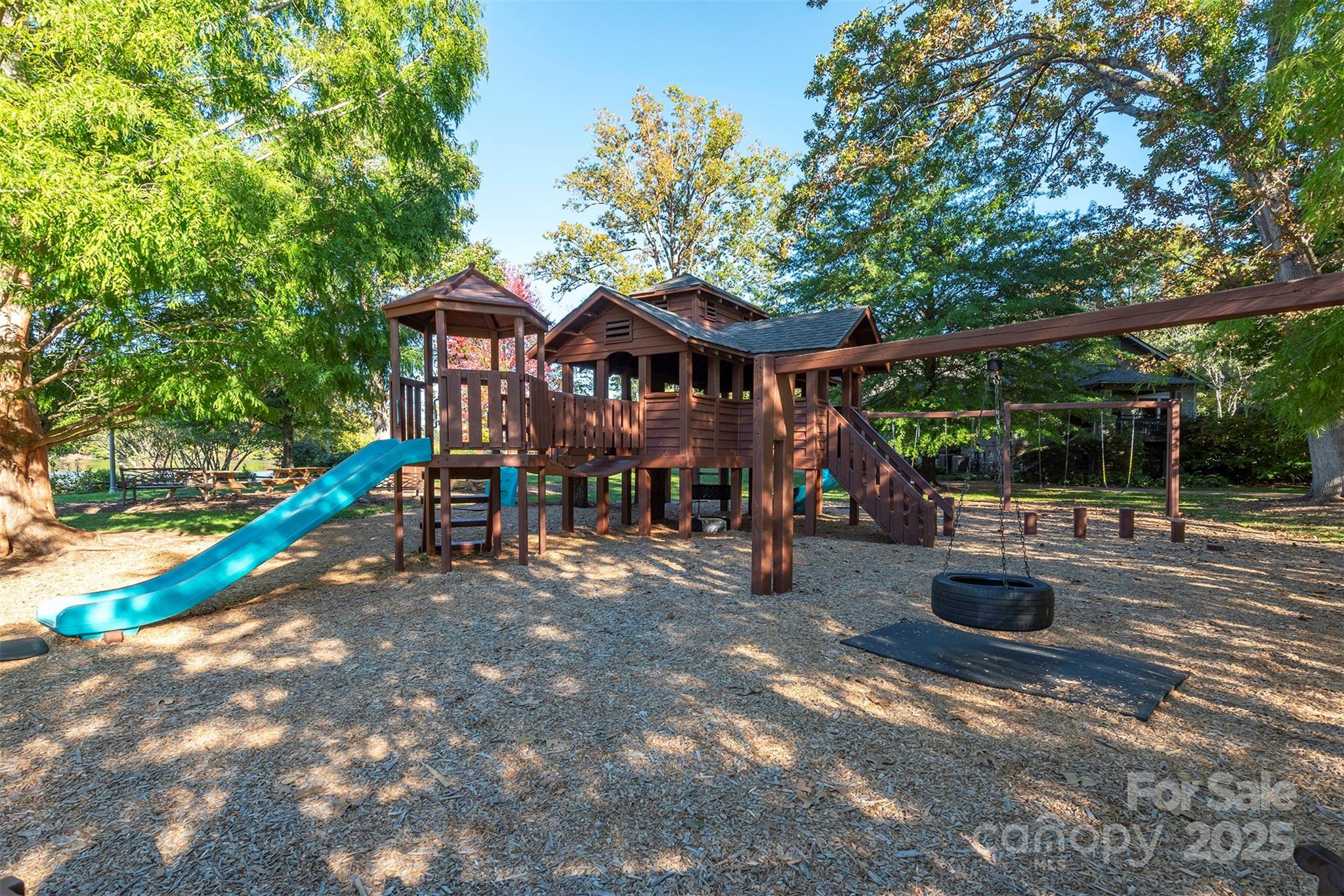 4 Yellow Owl Court Property Photo 47
